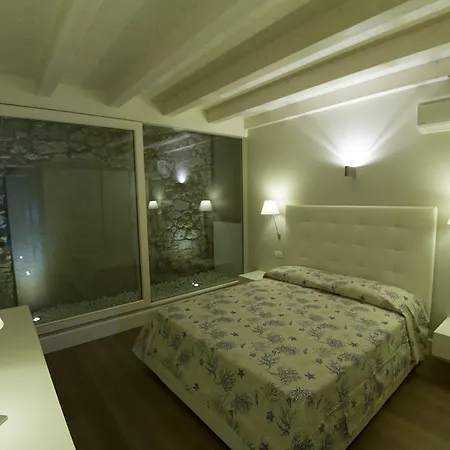 Apartment La Casa Del Porto Lovere